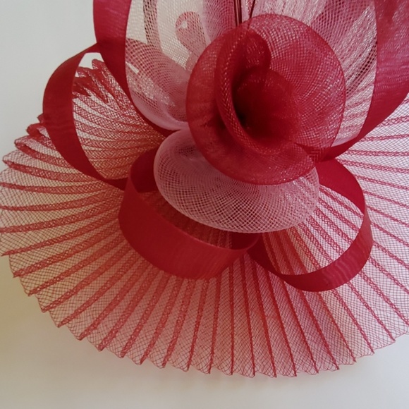 Fascinator hat burgundy & white main image 6